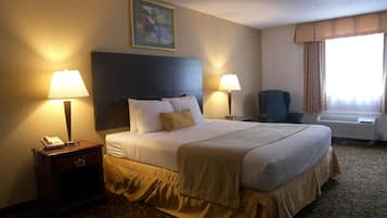 Phòng Suite, 1 giường cỡ king, phù hợp cho người khuyết tật, không hút thuốc | Két bảo mật tại phòng, bàn, bàn ủi/dụng cụ ủi quần áo