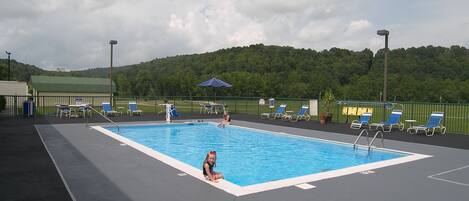 Seasonal outdoor pool