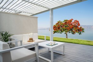 Villa familiar, vistas al lago | Vistas desde la habitación