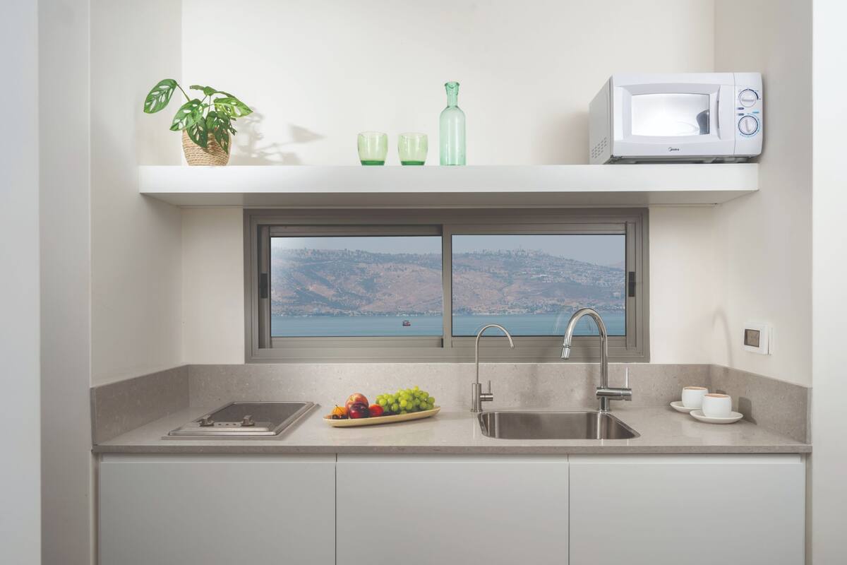 family villa, lake view | private kitchen | espresso maker, electric kettle