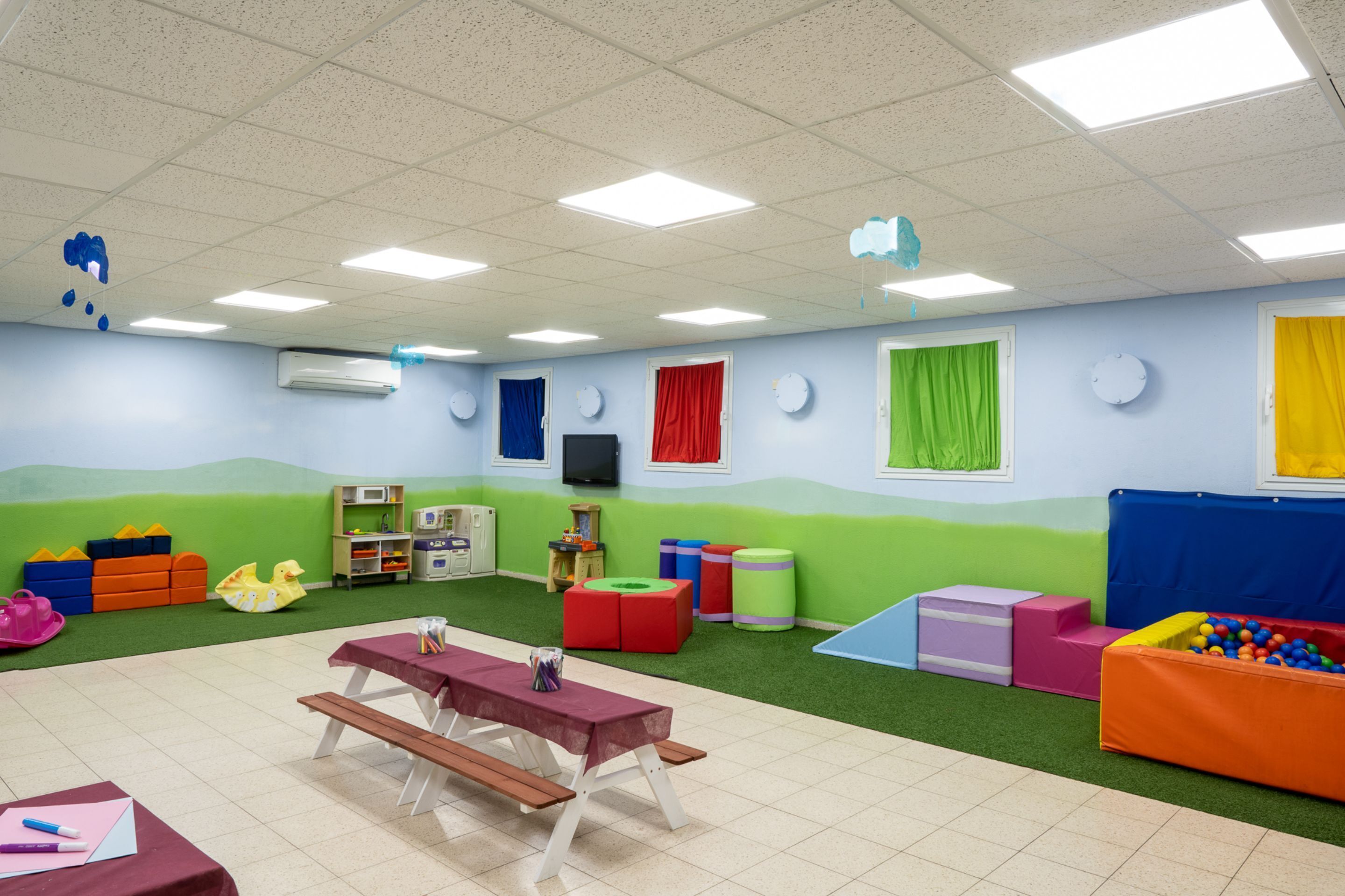 children’s play area – indoor