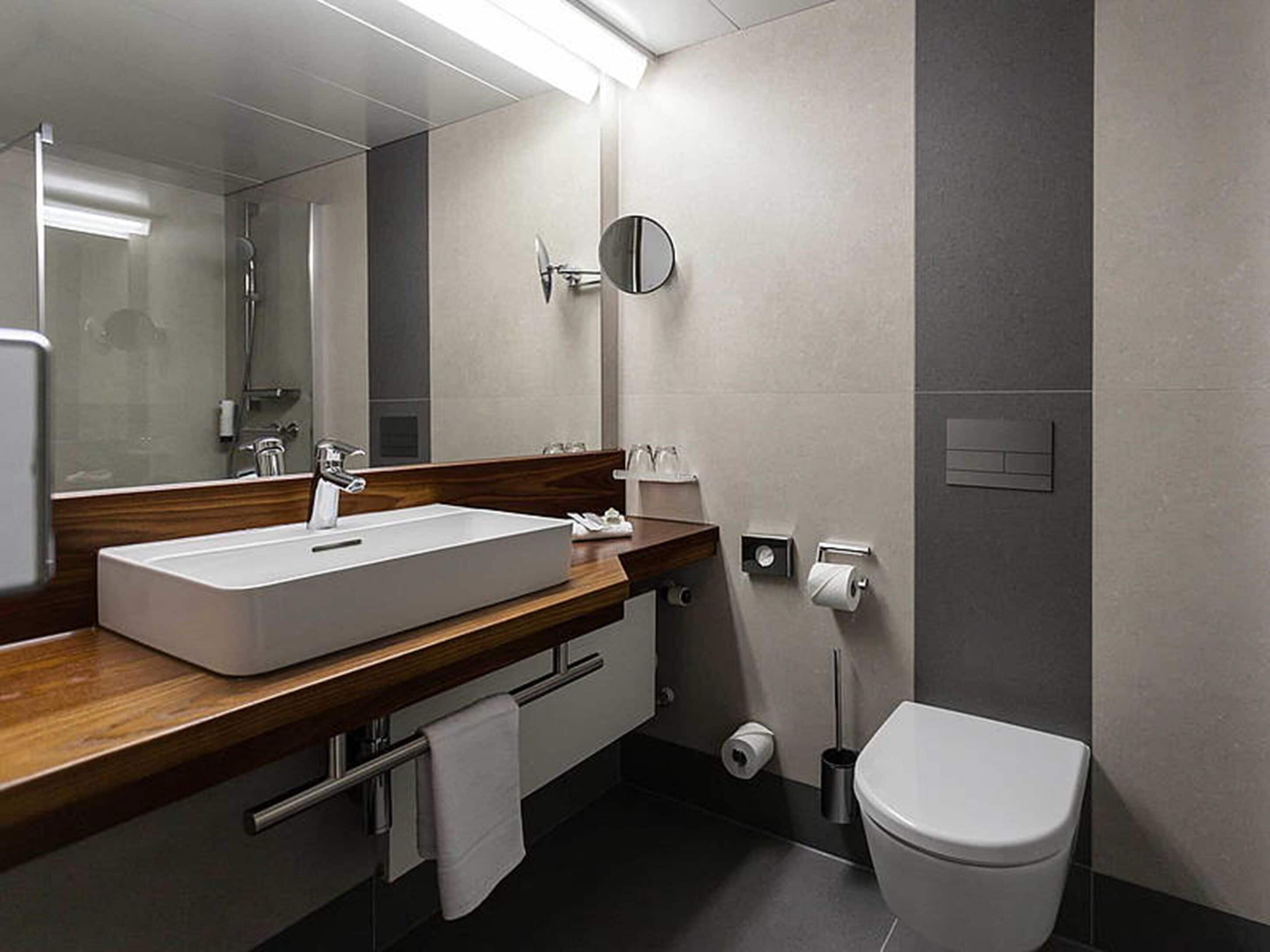Free toiletries, hair dryer, towels
