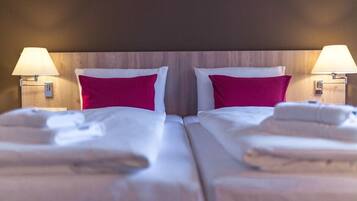 1 bedroom, hypo-allergenic bedding, individually furnished