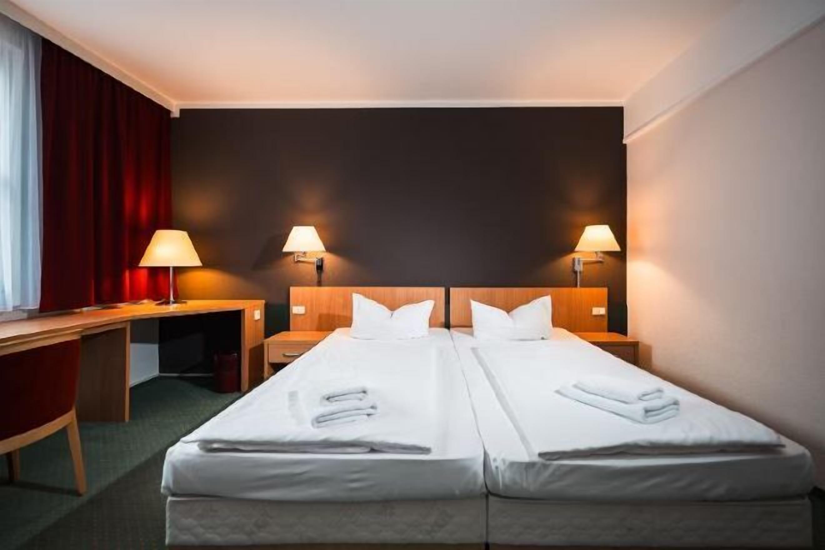 1 Schlafzimmer, Allergikerbettwaren, individuell eingerichtet
