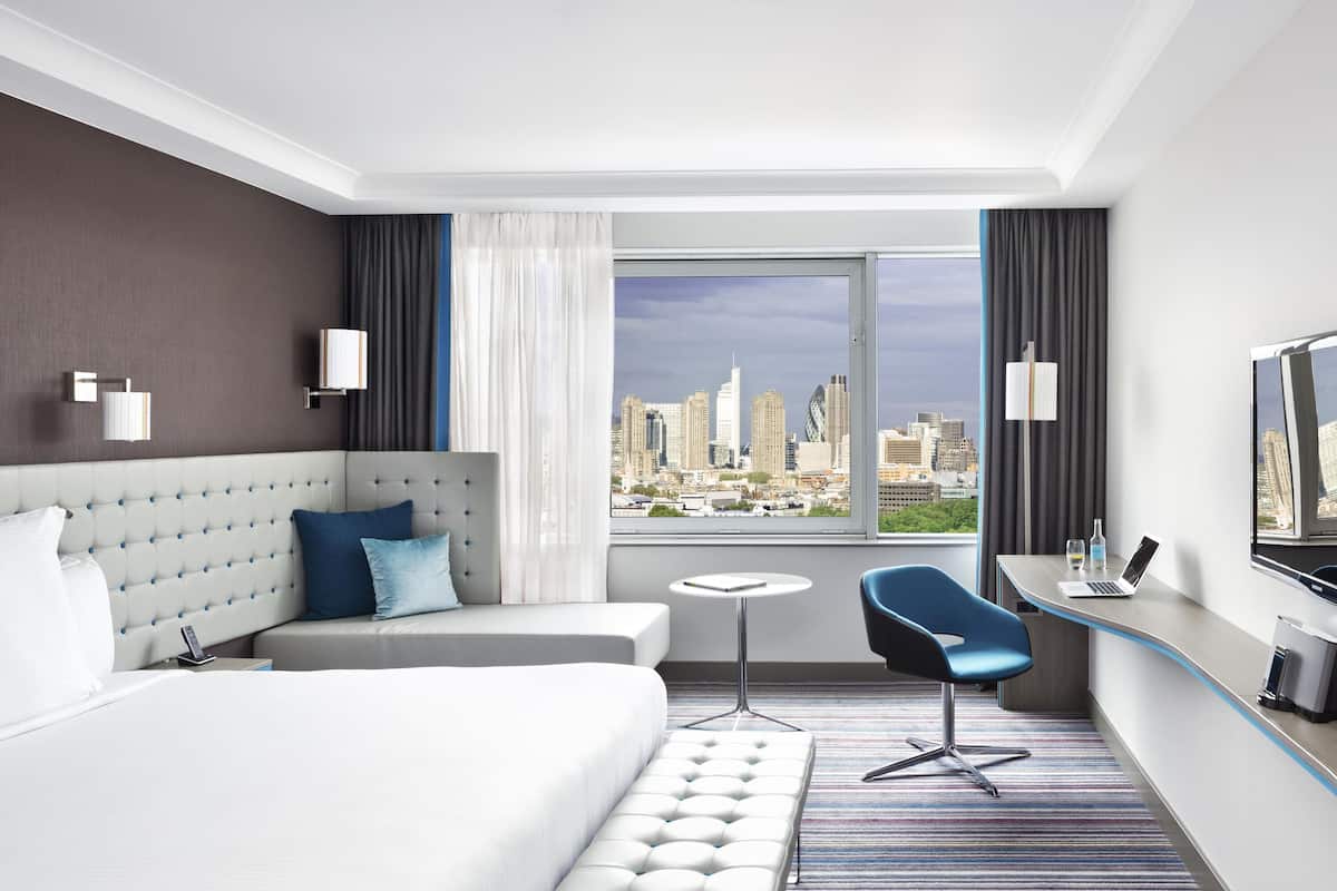 1 bedroom, in-room safe, desk, blackout curtains