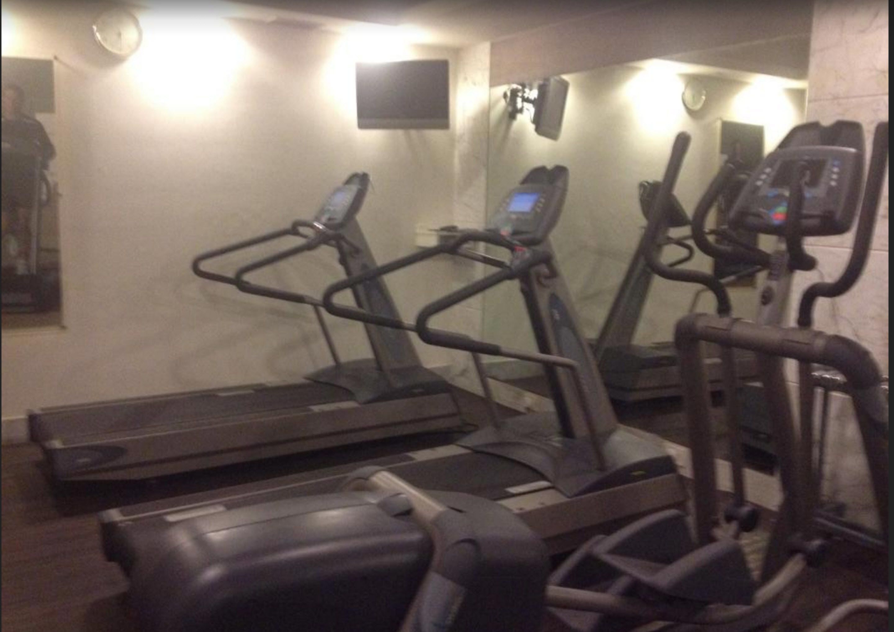 Foto - Radha Regent, Chennai