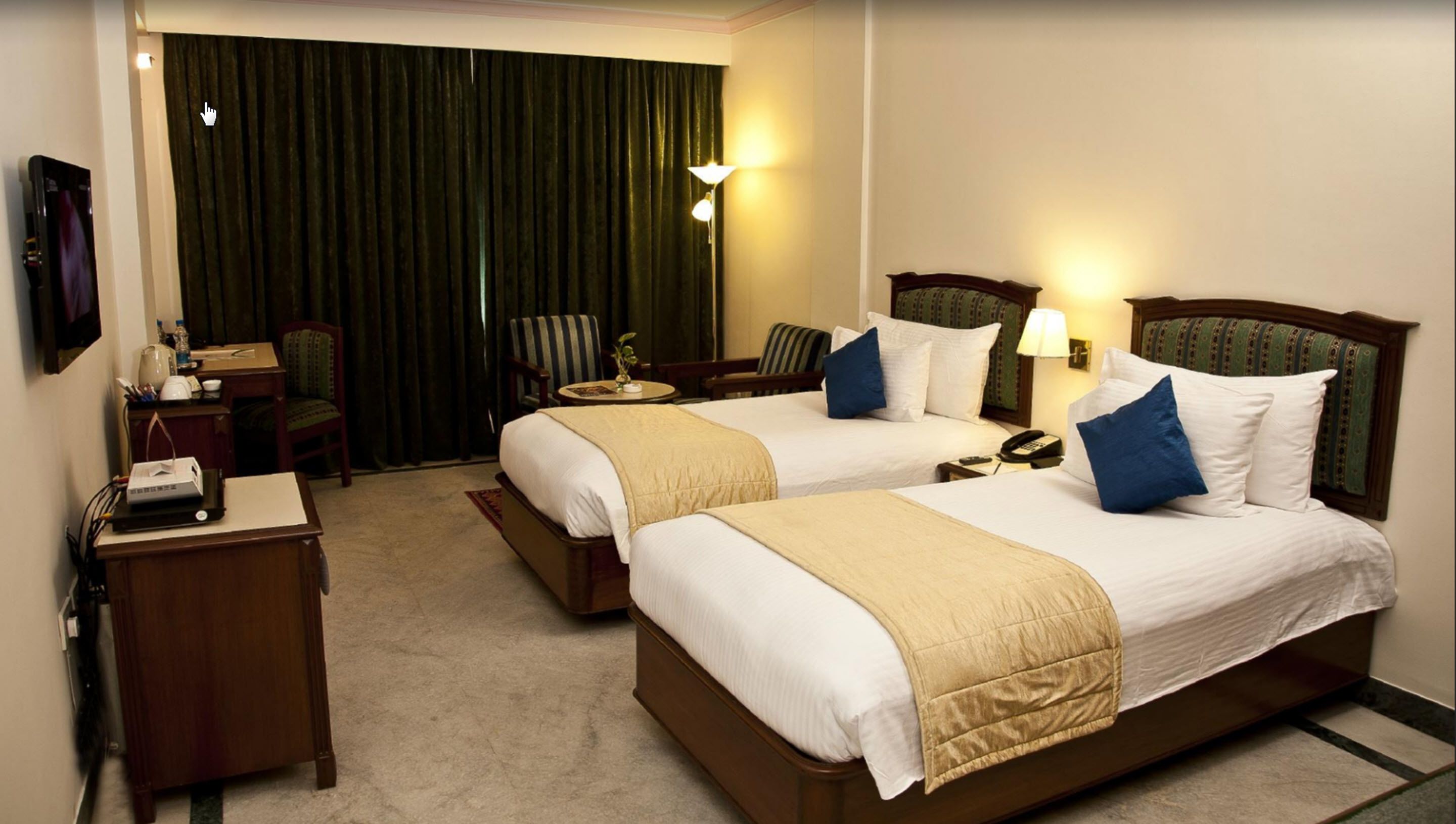 Foto - Radha Regent, Chennai