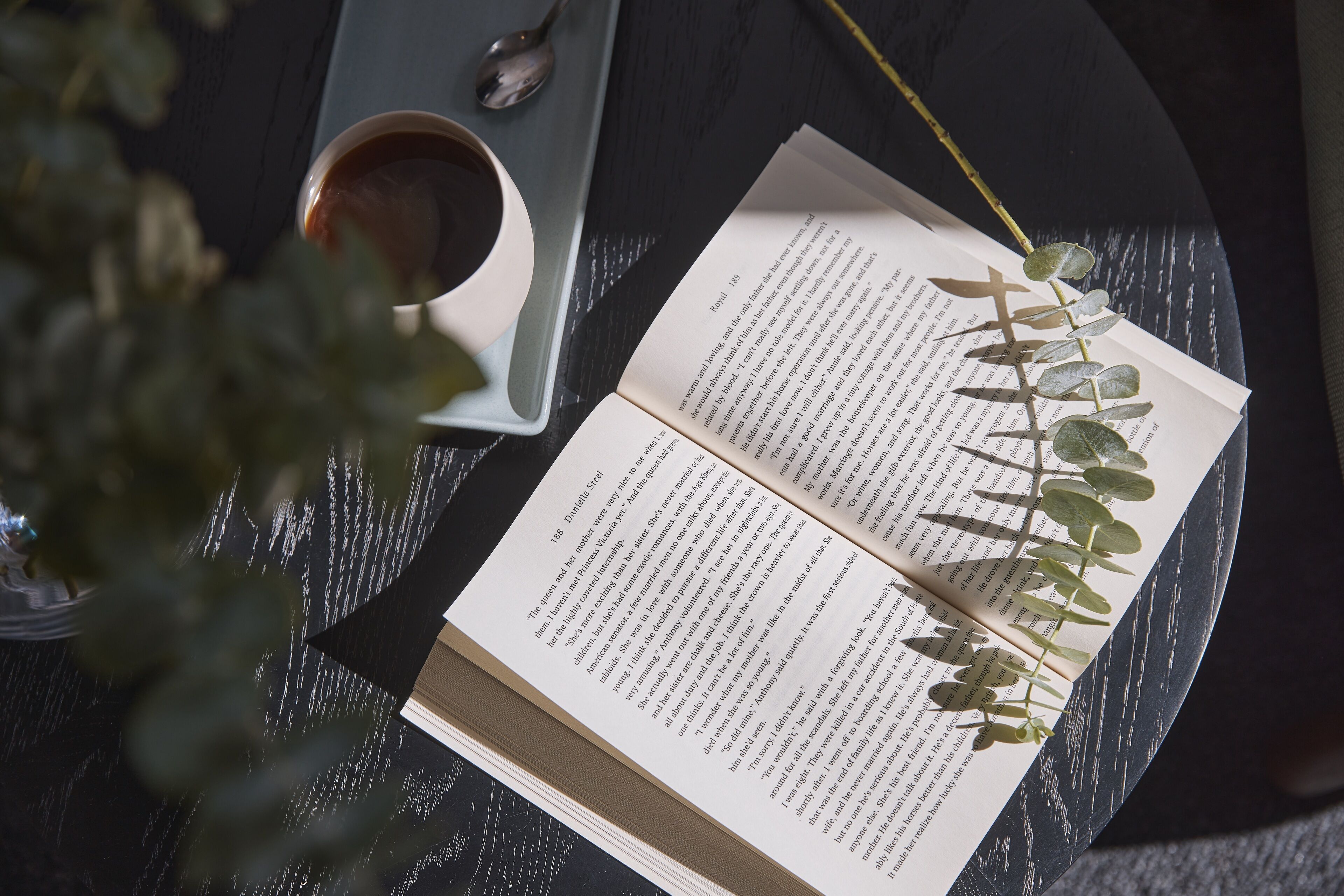 petite queen room | pillow-top beds, in-room safe, blackout curtains, iron/ironing board