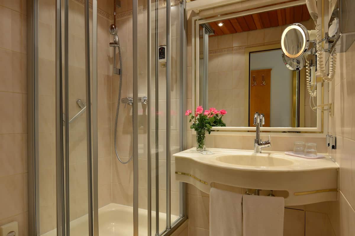 free toiletries, hair dryer, towels