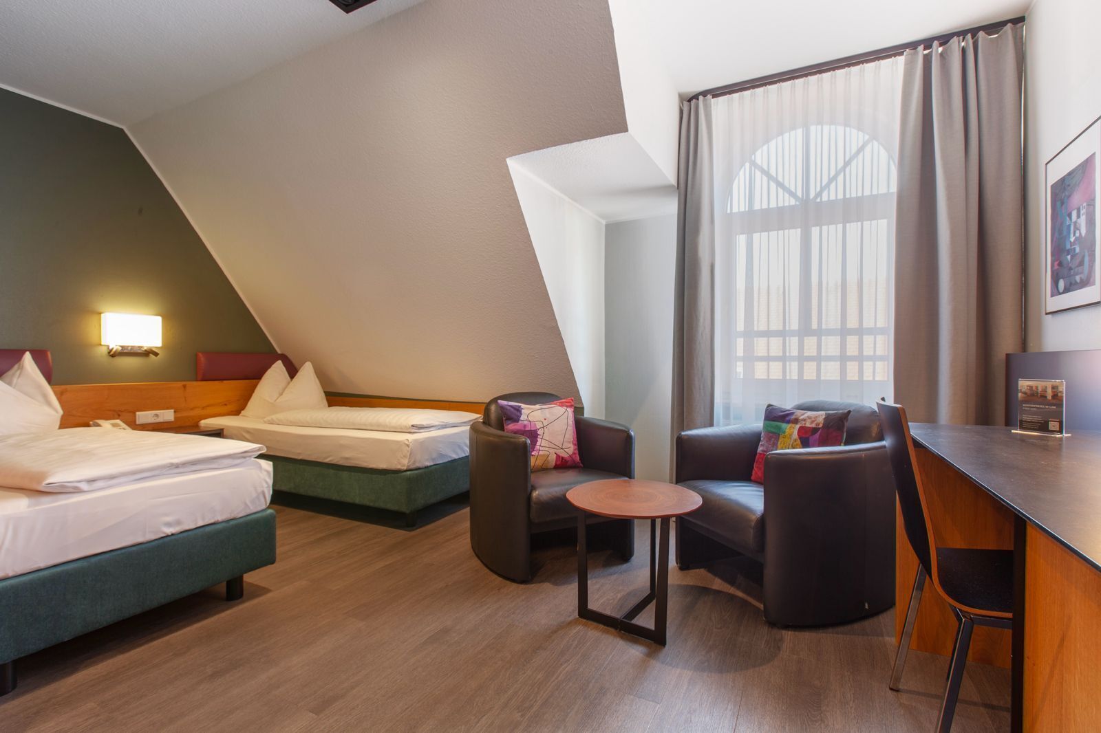 standard double room | 1 bedroom, hypo-allergenic bedding, minibar, in-room safe