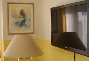 Double Room | Room amenity