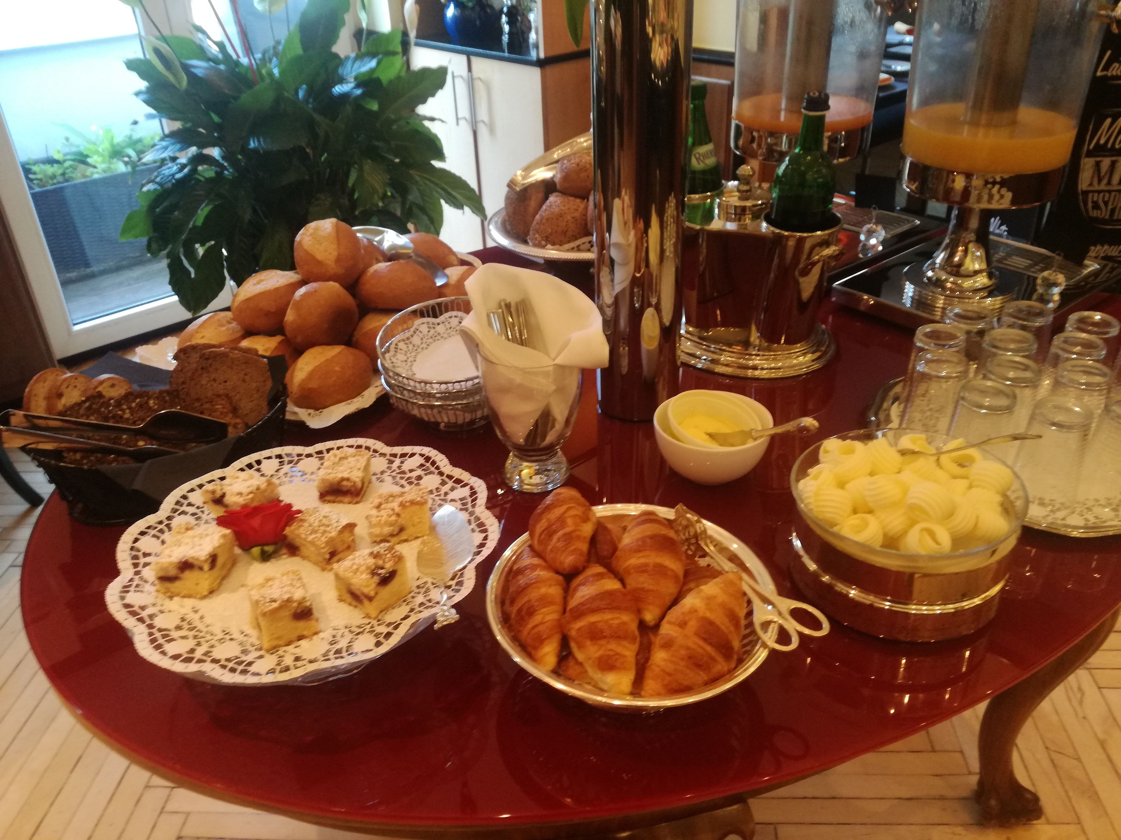daily buffet breakfast (eur 8 per person)