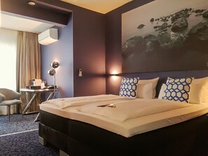 Junior Suite | Pillowtop beds, in-room safe, individually furnished, desk - Top Hotel Krämer (Koblenz)