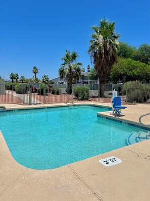 Piscina externa