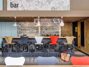 Bar (in der Unterkunft)
