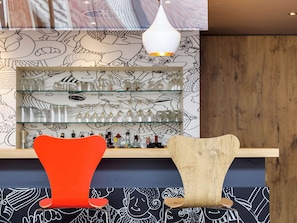 Bar (in der Unterkunft)