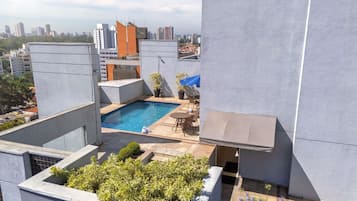 Outdoor pool, pool loungers