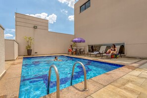 Outdoor pool, pool loungers
