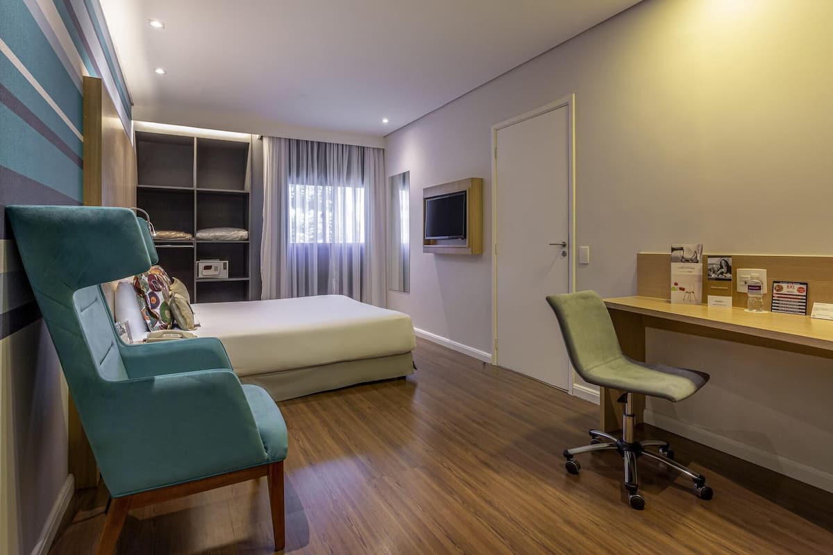 Superior Room, Accessible (Accessible)