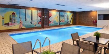 Una piscina techada