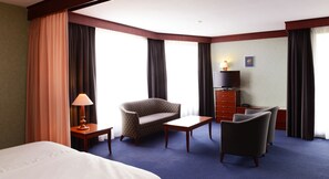 Senior suite | 1 slaapkamer, hypoallergeen beddengoed, een kluis op de kamer