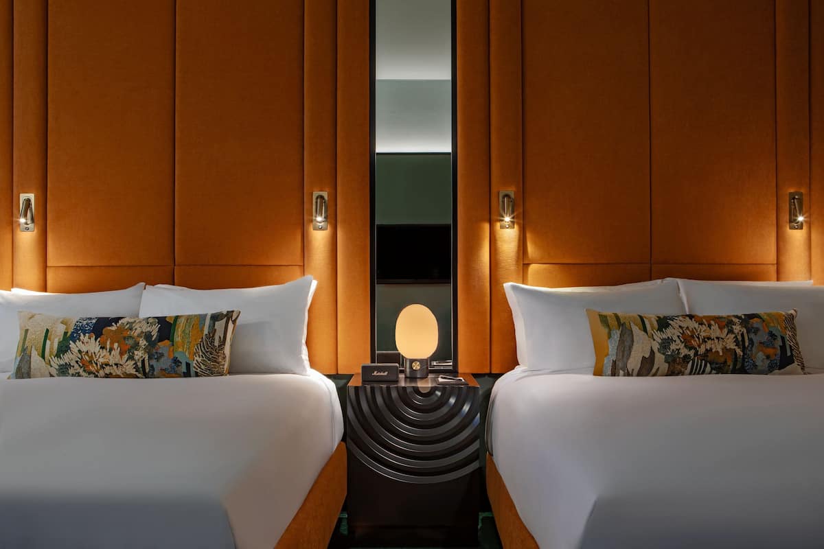 Allergikerbettwaren, Pillowtop-Betten, Zimmersafe, Schreibtisch