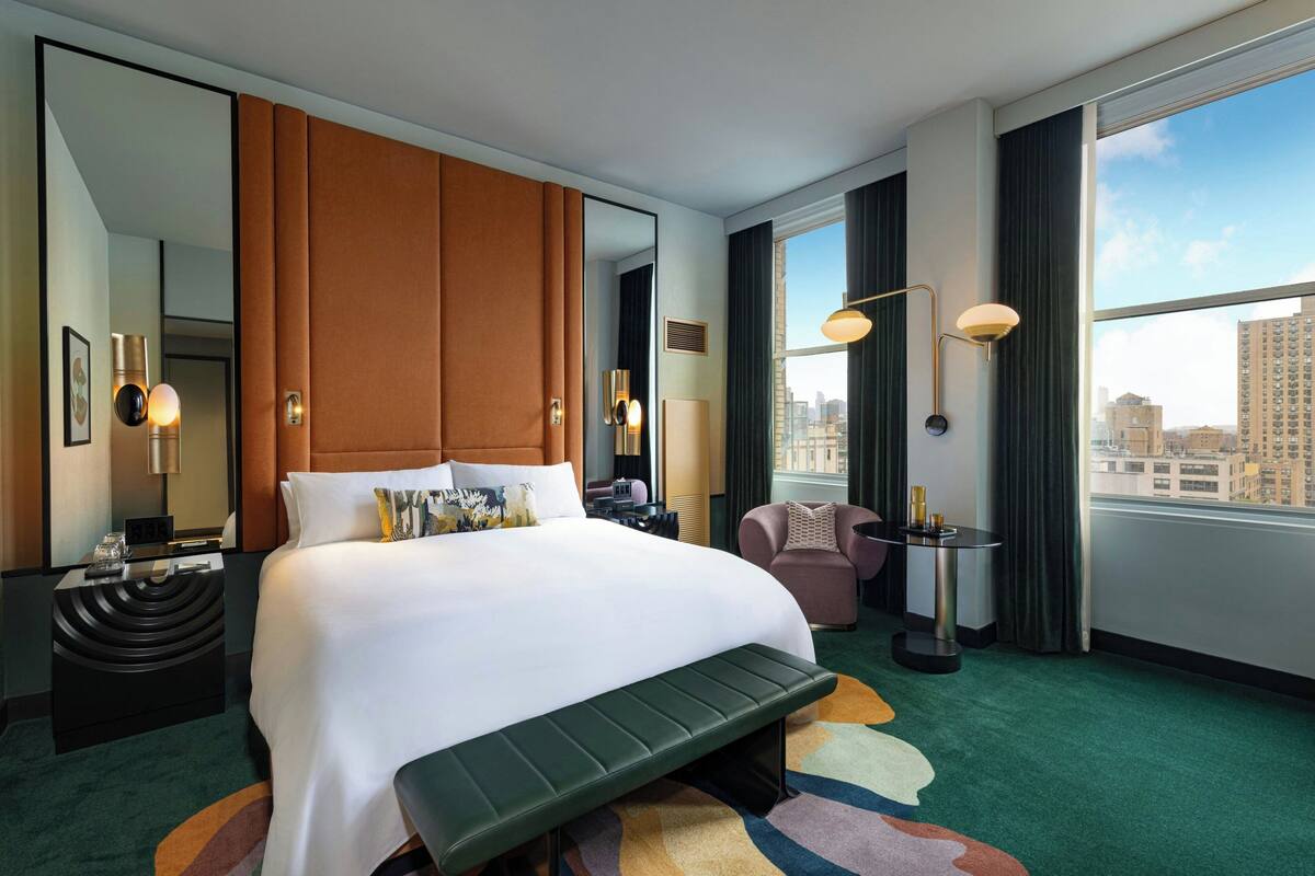 Deluxe Room, 1 Katil Raja (King), City View | Peralatan tempat tidur hipoalergenik, tilam berlapik 