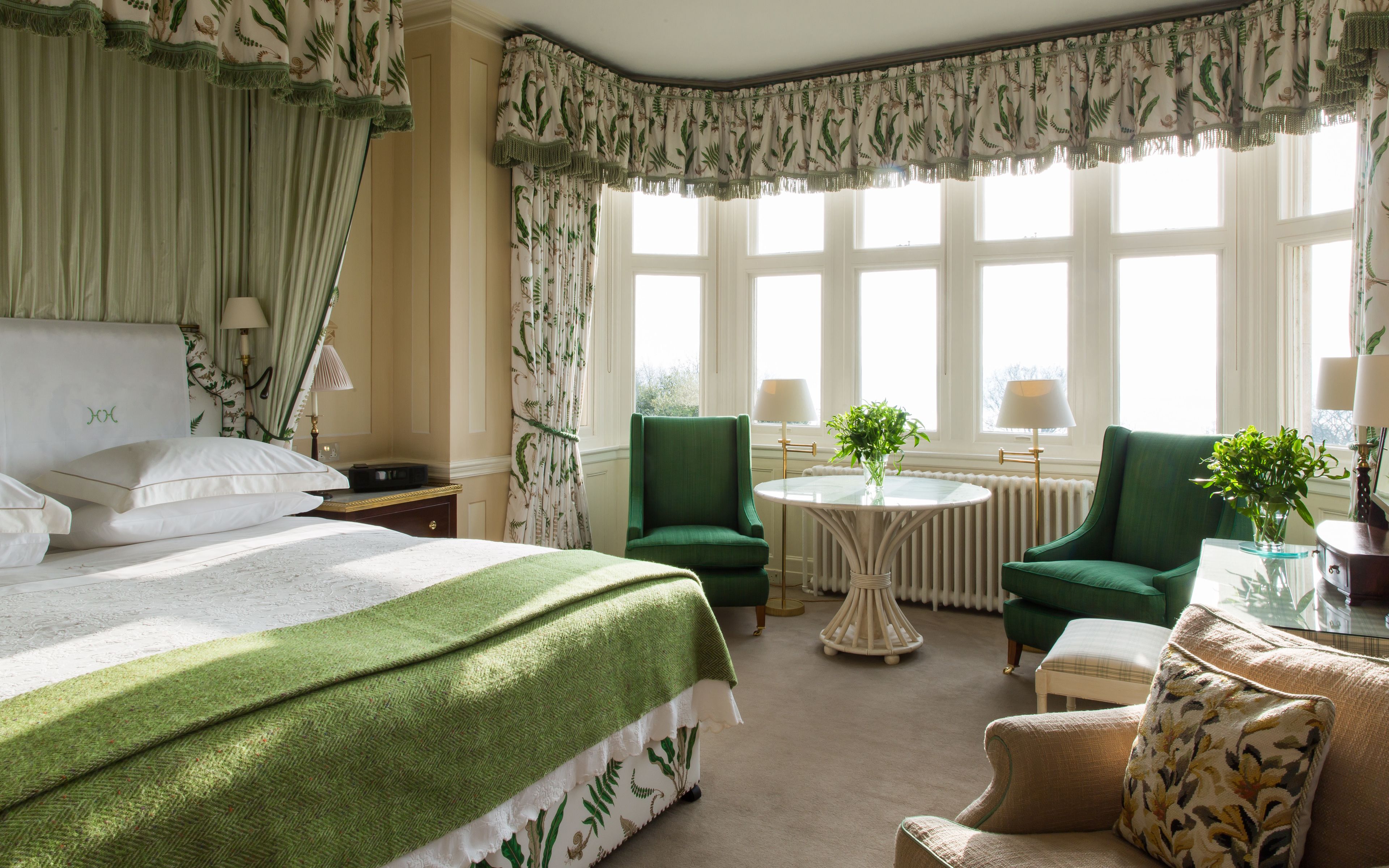 master room, lake view | egyptian cotton sheets, premium bedding, desk, iron/ironing board