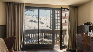 Chambre Familiale (Privilege) | Vue depuis le balcon