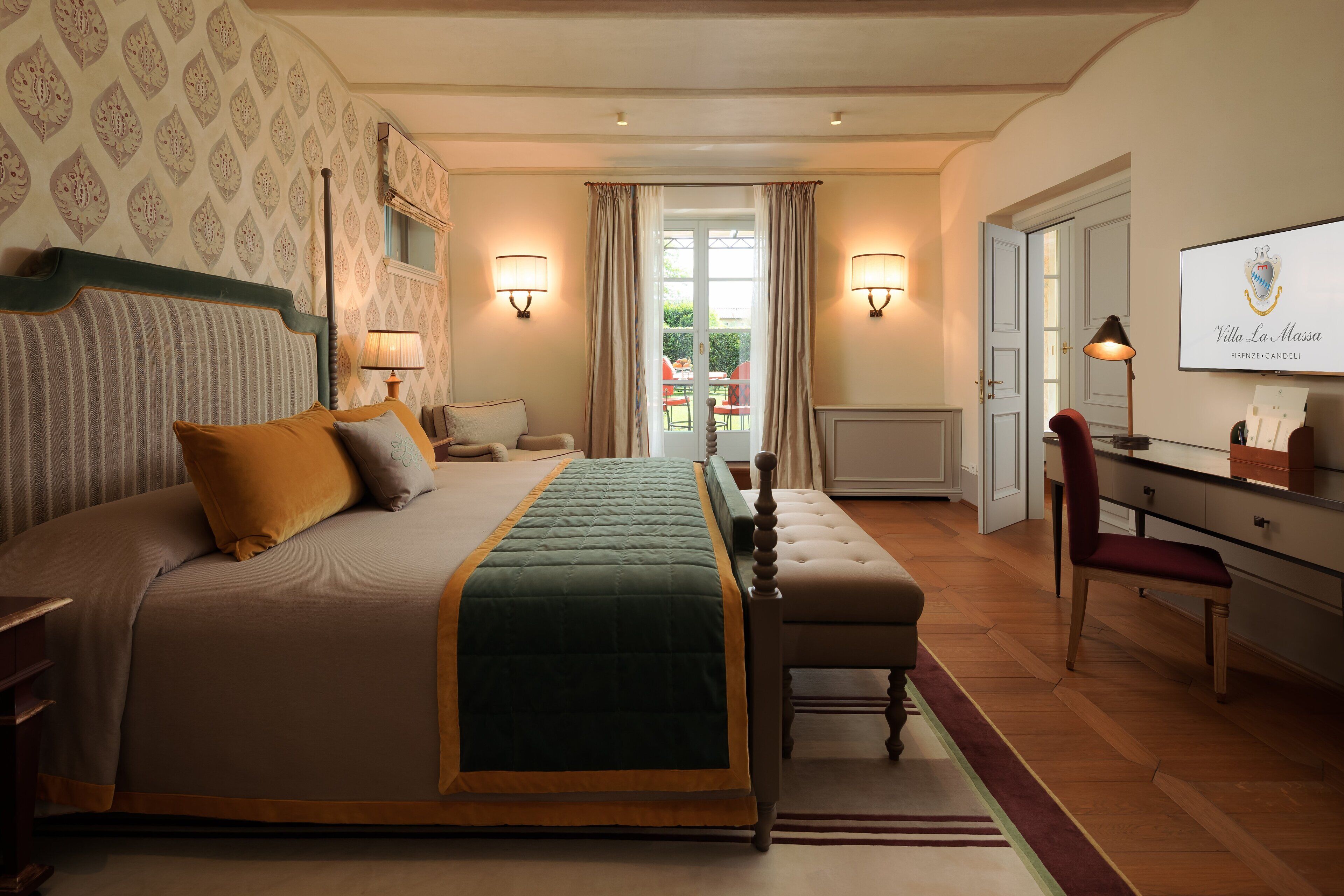 minibar, in-room safe, individually decorated, individually furnished