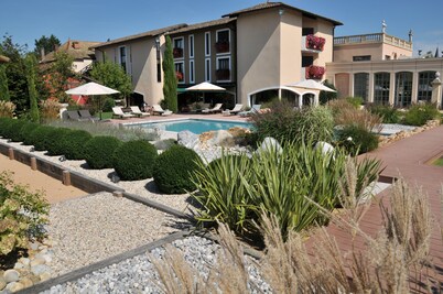 Hôtel Relais & Châteaux Georges Blanc Parc & Spa