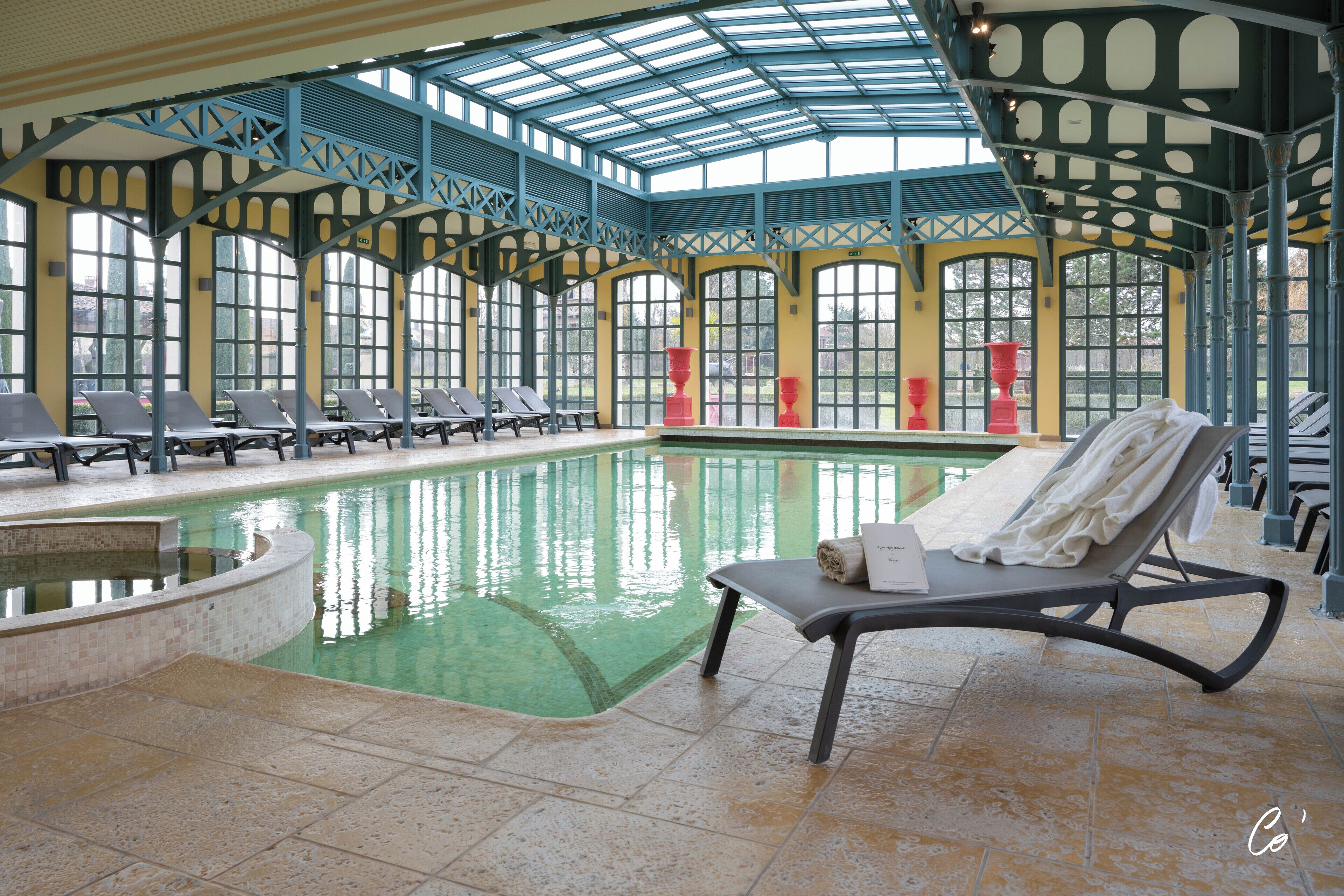 Indoor pool, outdoor pool, sun loungers