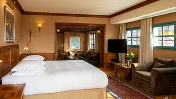 Suite | Literie de qualité supérieure, minibar, coffres-forts dans les chambres