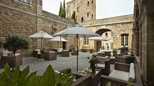 Terrace/patio - Chateau De Rochegude (Rochegude)