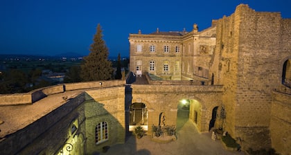 Chateau De Rochegude