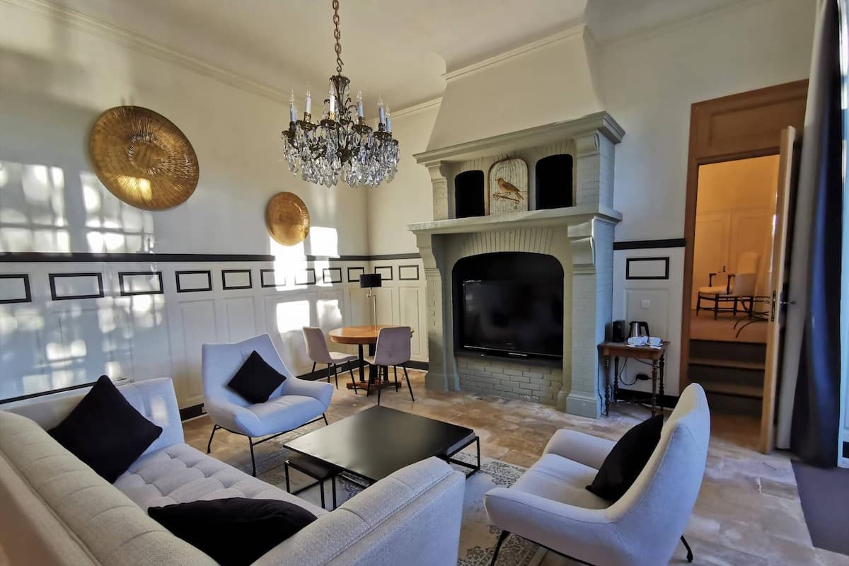 Suite