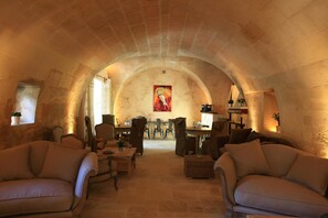 Interior - La Regalido (Fontvieille)