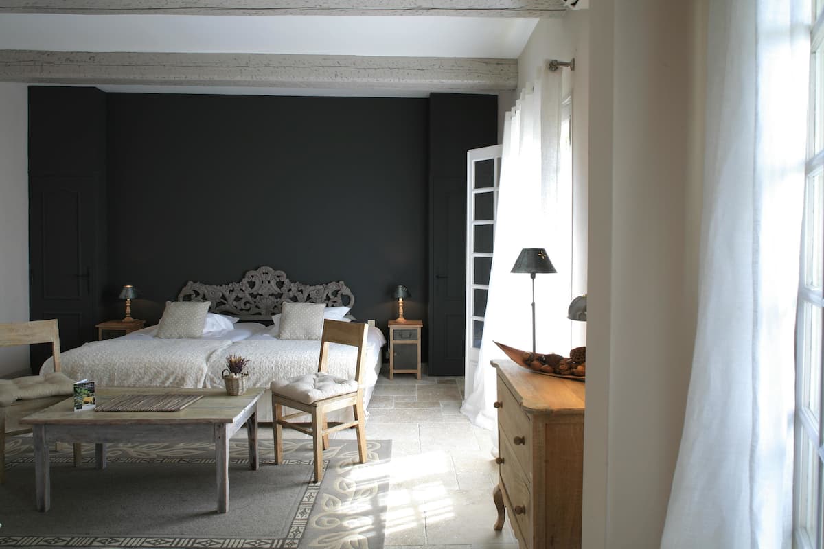 Kamar Triple | Brankas, setrika/meja setrika, Wi-Fi, dan seprai linen
