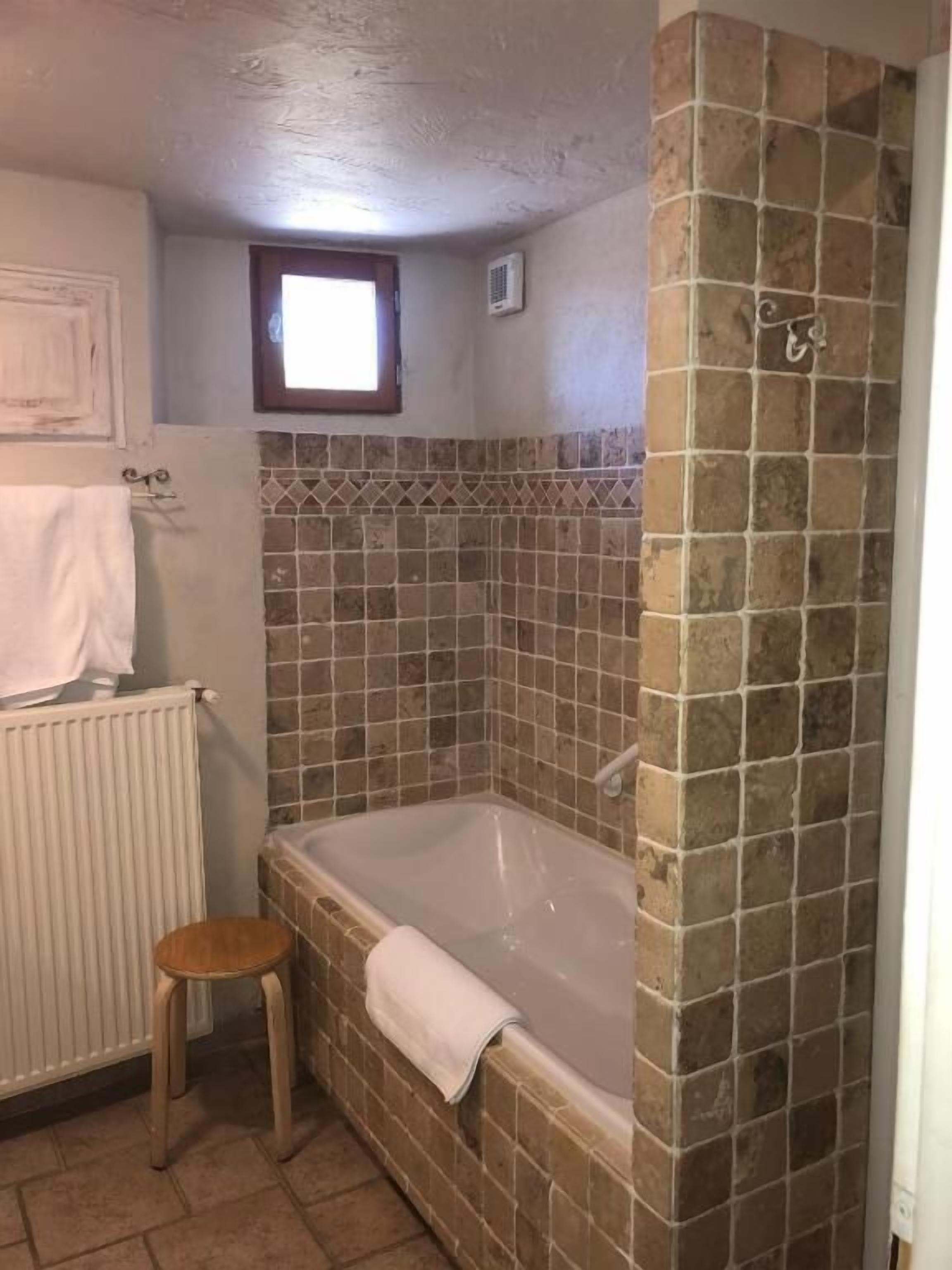 suite | 1 bedroom, in-room safe, desk, blackout curtains