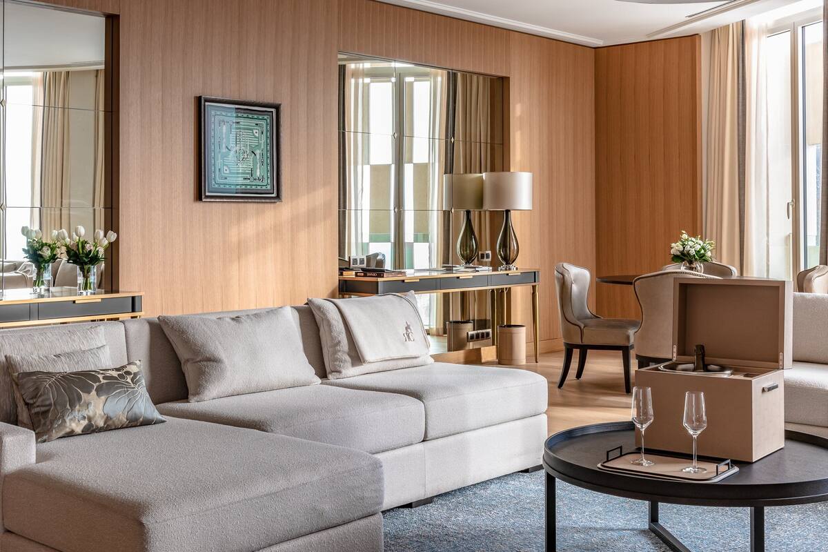 Suite (Josephine)