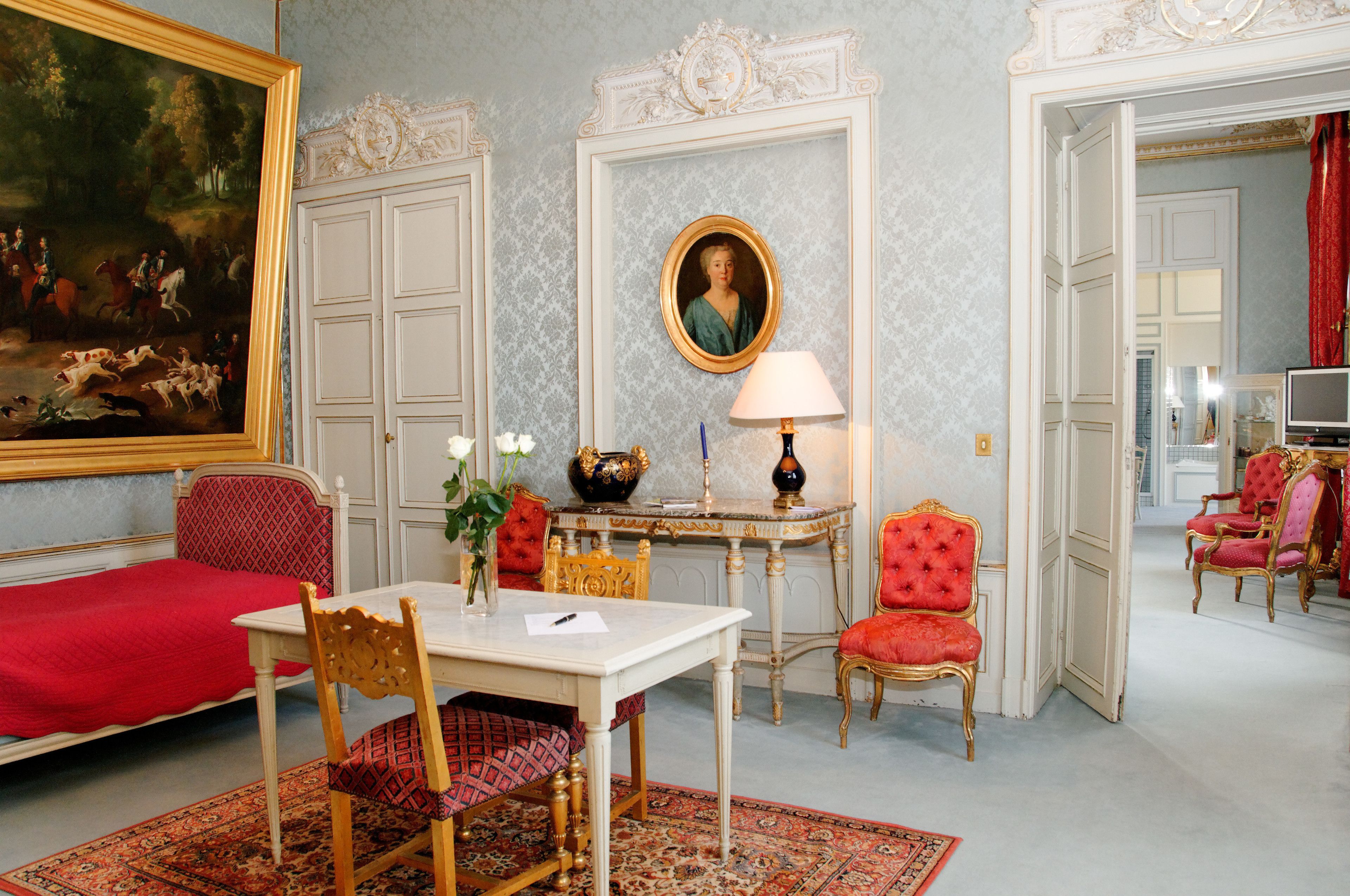 minibar, in-room safe, desk, free wifi