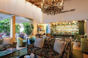 Cocktail bar, garden views, open daily