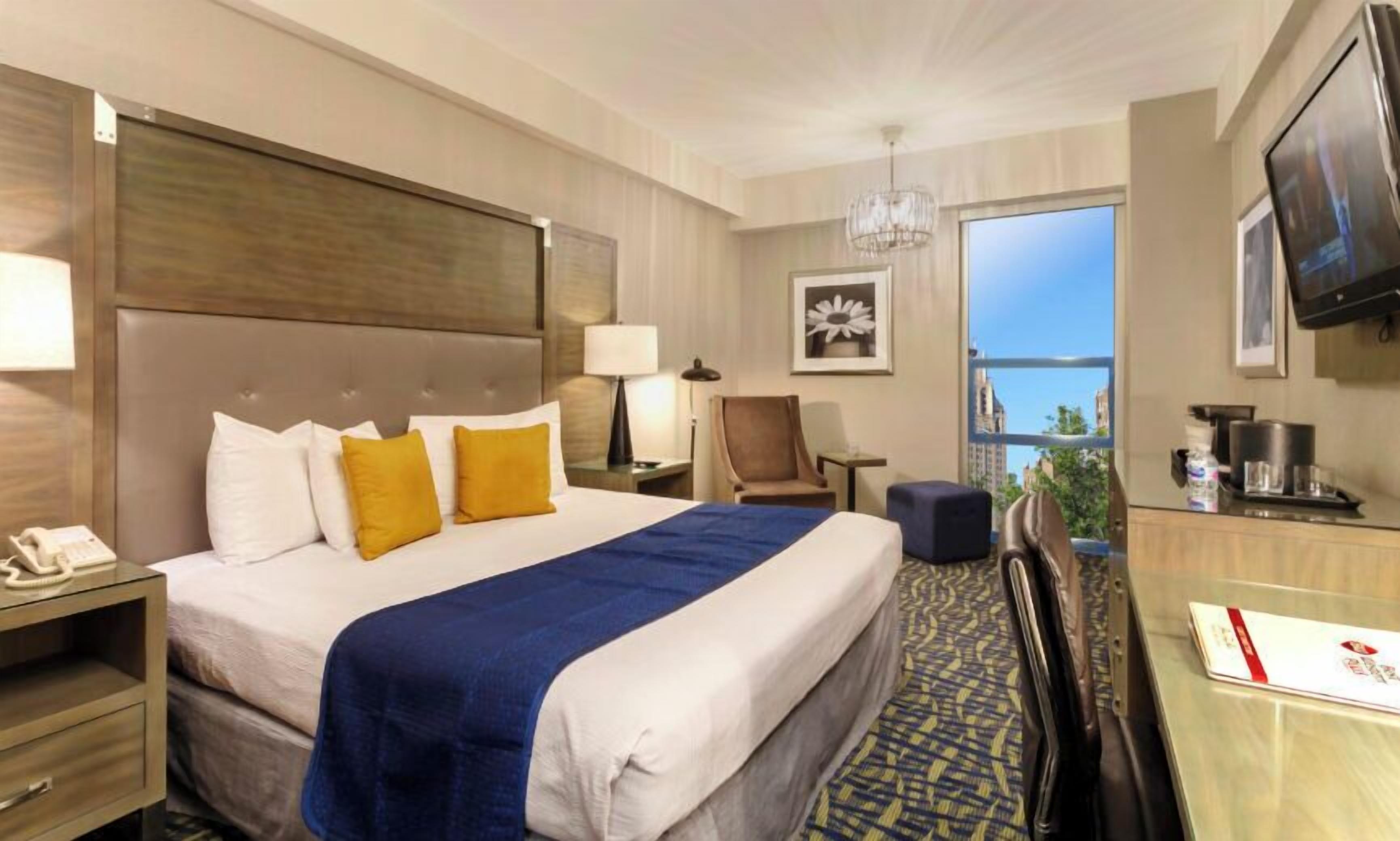 Camera | Biancheria da letto ipoallergenica, una cassaforte in camera