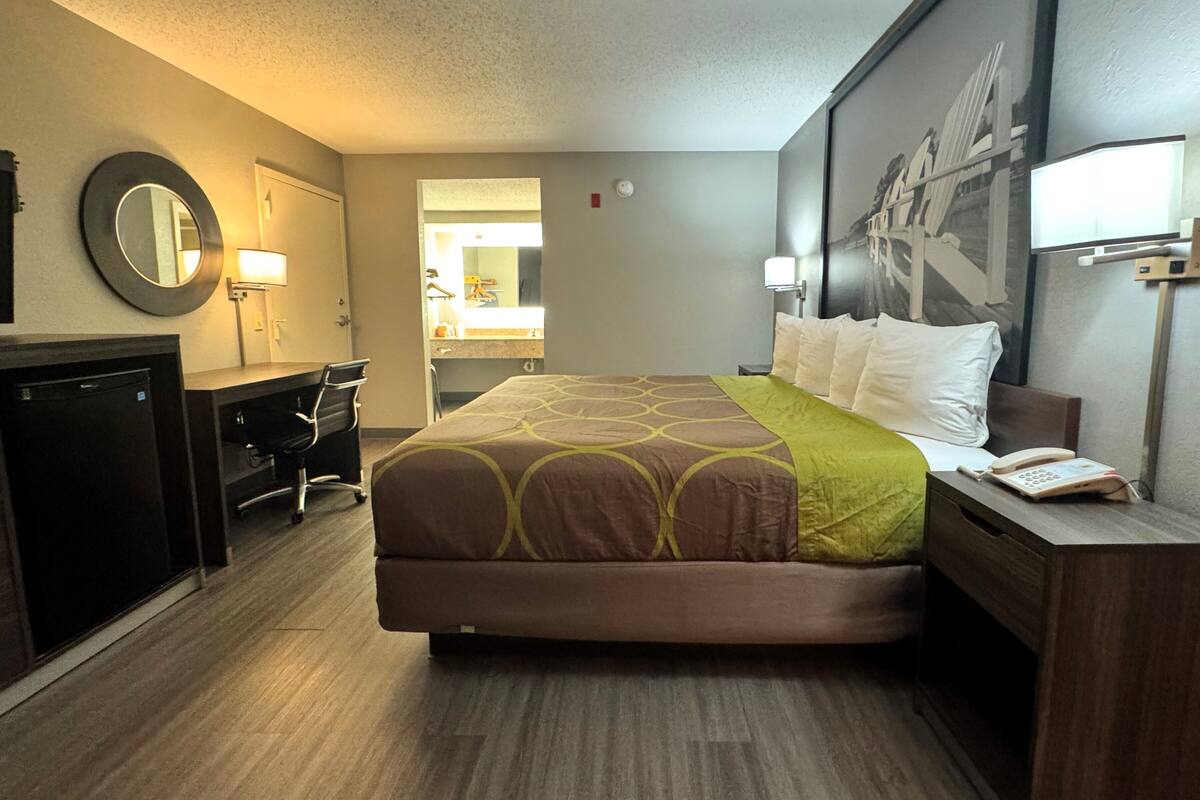 Iron/ironing board, free cots/infant beds, rollaway beds, free WiFi