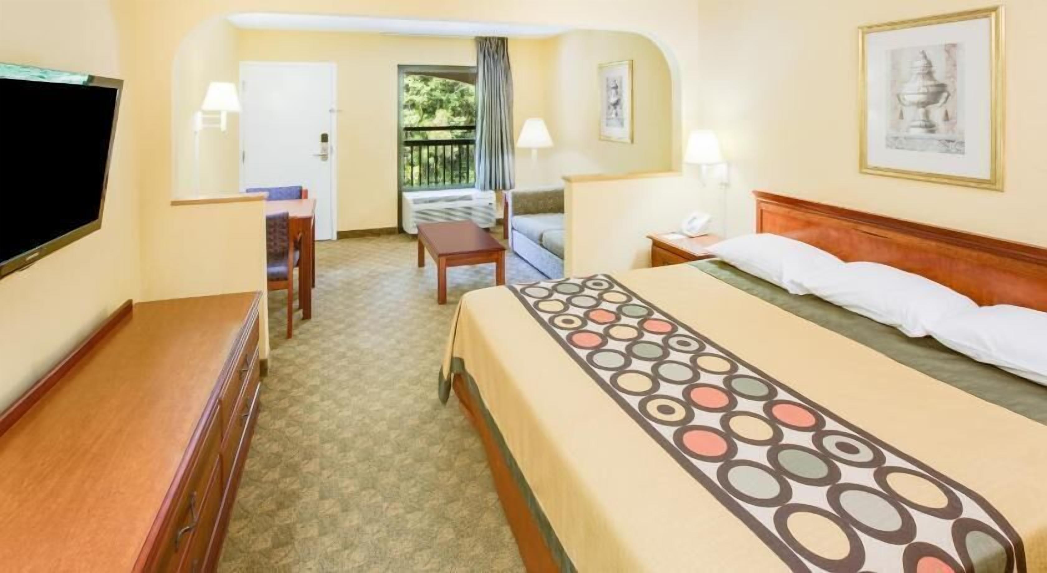 Iron/ironing board, free cots/infant beds, rollaway beds, free WiFi