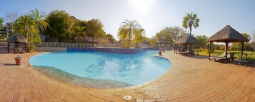 Piscina externa