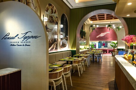 Four Points by Sheraton Sheikh Zayed Road, Dubai - Image 87