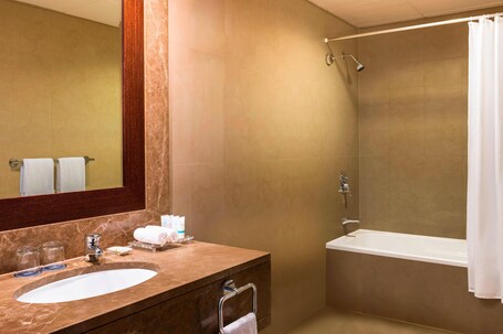 Four Points by Sheraton Sheikh Zayed Road, Dubai - Image 89
