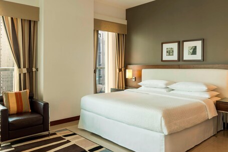 Four Points by Sheraton Sheikh Zayed Road, Dubai - Image 4