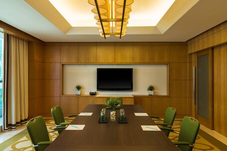 Four Points by Sheraton Sheikh Zayed Road, Dubai - Image 57